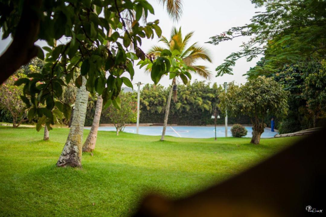 Village Noah Yaoundé Dış mekan fotoğraf