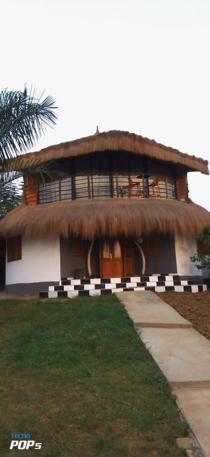 Village Noah Yaoundé Dış mekan fotoğraf